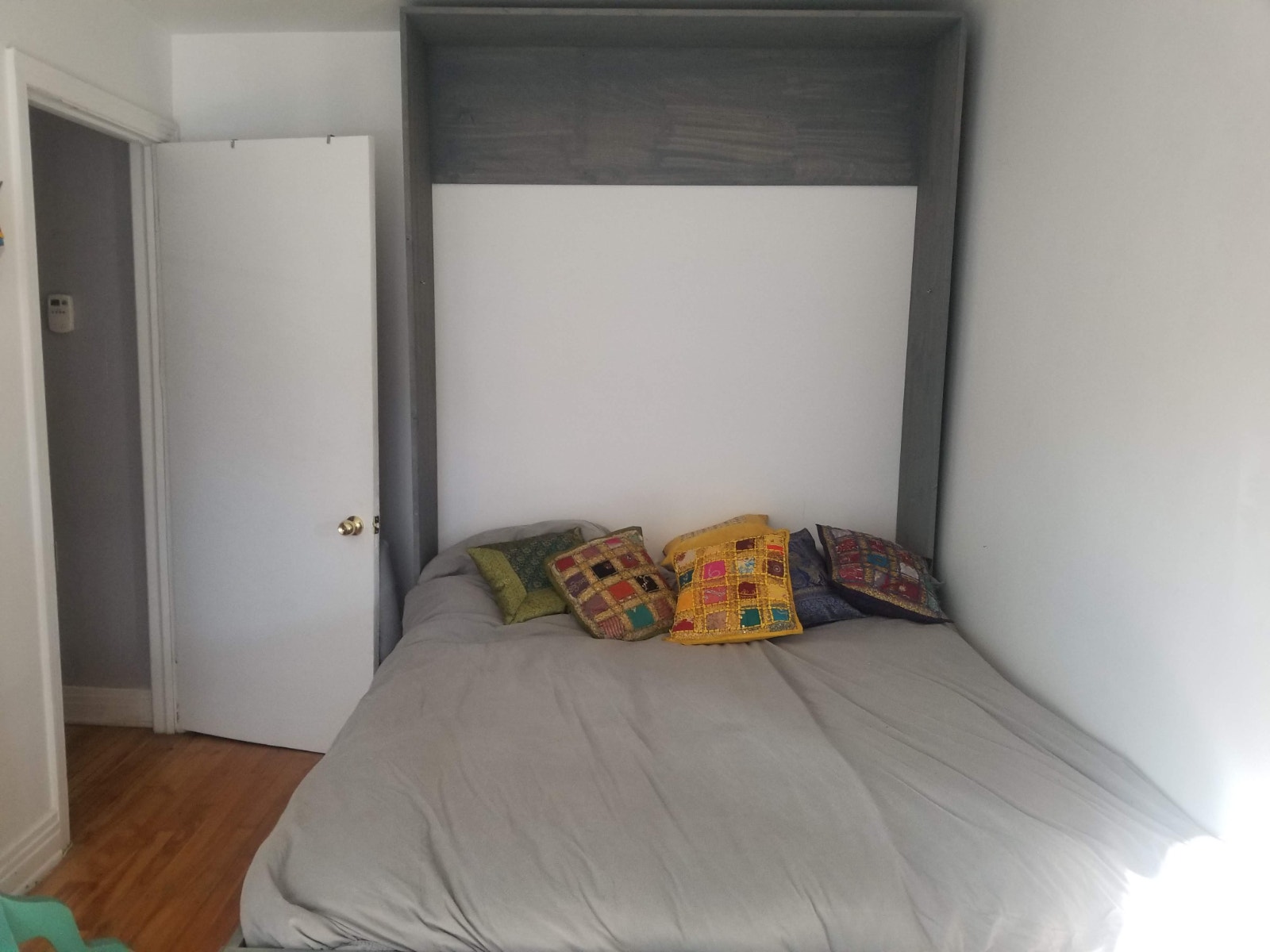 Chambre meublée à loué Plateau MontRoyal- 1 sept. 700$ — photo 2