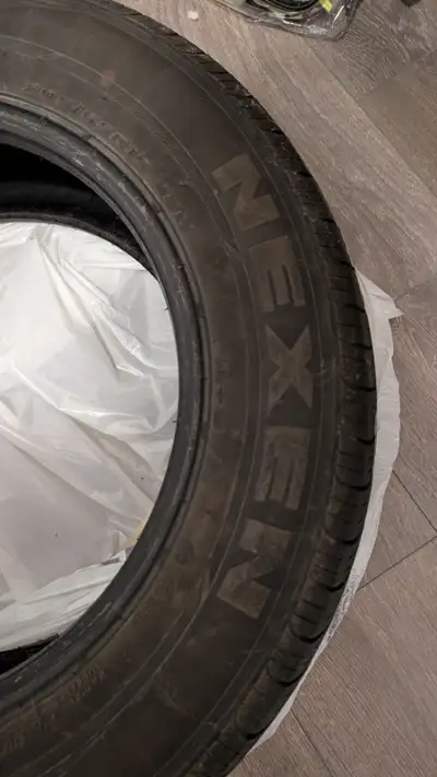 Selling a set of Nexen NPRIZ AH8 All Season tires. Bought last year, only used for one season. Tread...