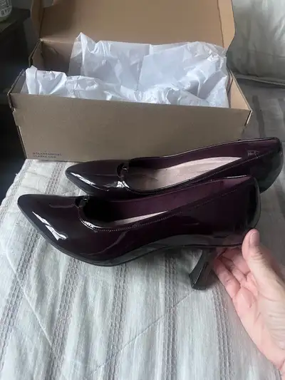 clarks patent leather brand new, View more