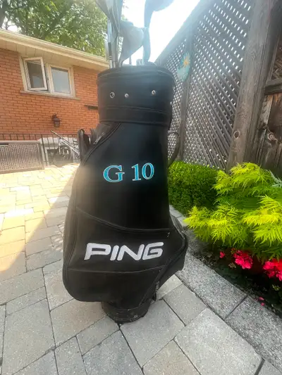 Ping G10 bag., View more