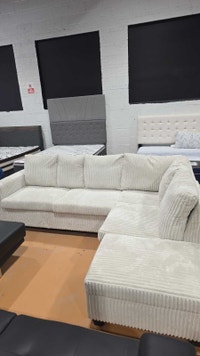 sofa model planche beige  City of Montréal Greater Montréal Preview