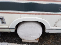 Couvertures neuves / protéger vos pneus de motorisés / roulottes