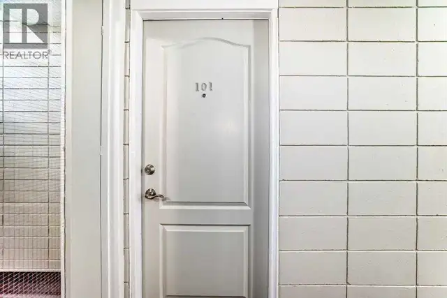 2 bed 1 bath apartment for sale lowest in the area!63611989840003120
