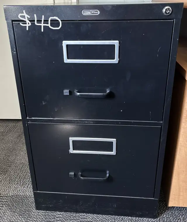 Office Furniture OPEN TO OFFERS! in Desks in Chatham-Kent - Image 8