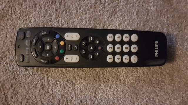 Philips Universal Remote Control SRP4004/27 in General Electronics in City of Toronto - Image 2