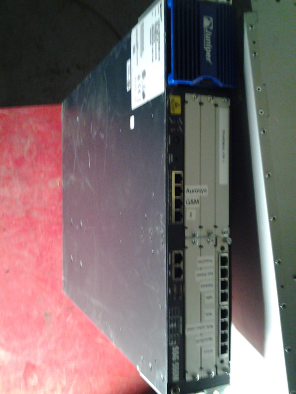 Juniper Networks Juniper ssg-550m-sh Secure Service Gateway   GI dans Autre  à Ville de Montréal