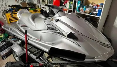 I'm selling my used 2009 Yamaha Waverunner VX Cruiser, a reliable and fun personal watercraft perfec...
