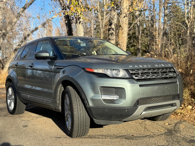 Immaculate 2015 Range Rover Evoque, Turbo Charged in Cars & Trucks in Red Deer - Image 3