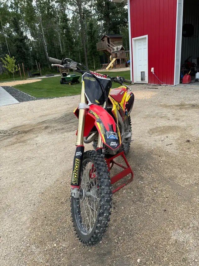 2019 Honda 450R in Dirt Bikes & Motocross in Winnipeg - Image 5