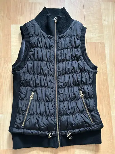Calvin Klein black quilted lined vest $30, Medium, Quick , View more