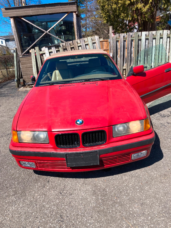 BMW 318I Convertible 1994 dans Autos et camions  à Laval/Rive Nord - Image 2