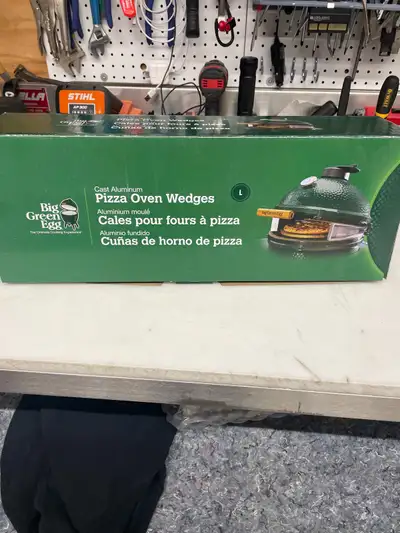 Big Green Egg Pizza Wedge, View more