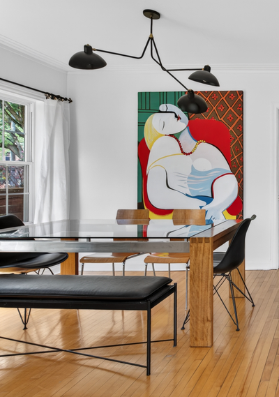 Table de salle a manger en verre / Dining table in glass, View more