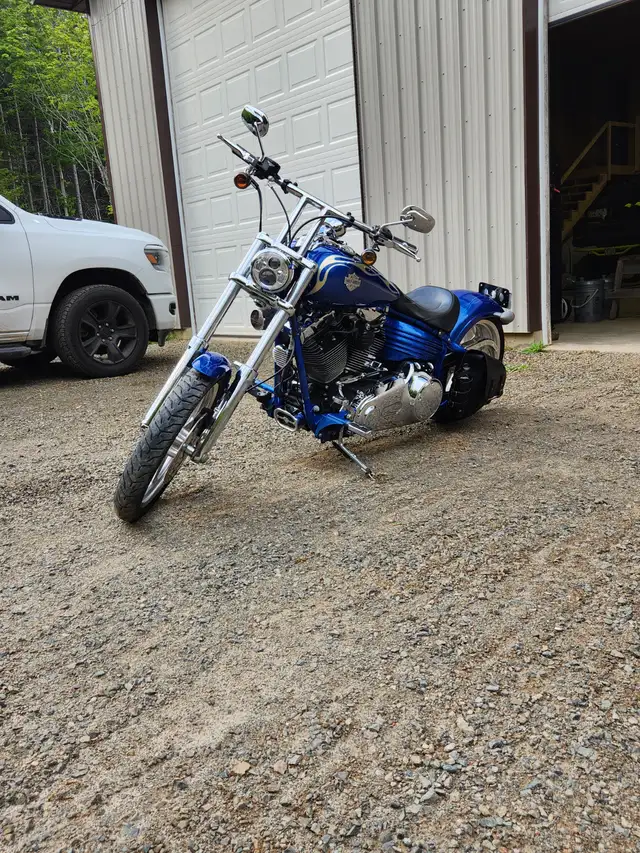 2008 Harley Davidson Rocker C in Street, Cruisers & Choppers in Cape Breton - Image 3