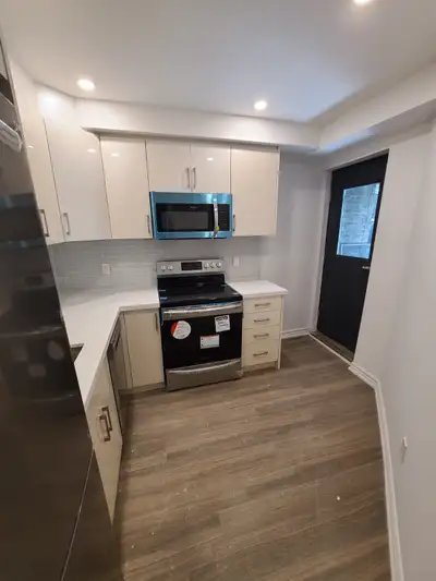 BEAUTIFUL 1 BEDROOM APARTMENT FOR RENT IN HEART OF LESLIEVILLE