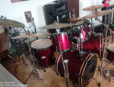 Pearl Export double bass drumset, View more