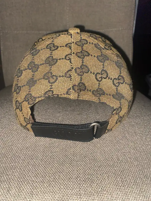 Gucci hat in Other in Lloydminster - Image 4