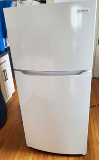 Fridge - Refrigerator like new!