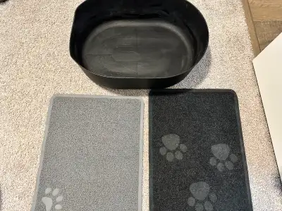 2 cat mats and plastic litter box. Pick up in SW Edmonton area.