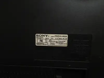 Sony 46" smart TV  KDL-46EX640, is free due to a defect, View more
