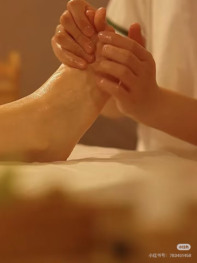 Welcome walk in!deep tissue massage $50 - City of Toronto in Massage Services in City of Toronto - Image 2