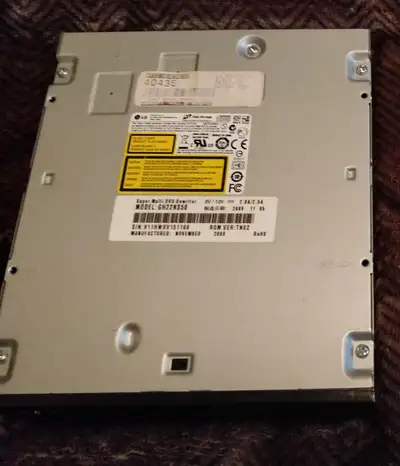 DVD/CD Drive (Read and Write DVD/CDs), View more