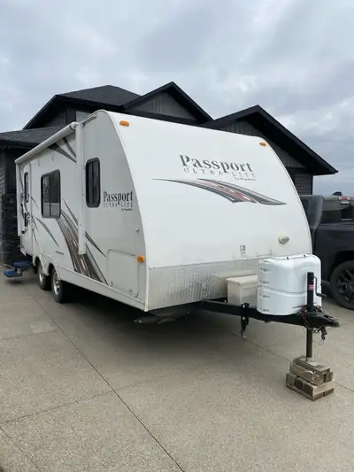 2013 Keystone Passport 195 RB. Very nice shape. 23 ft total length and light weight. Pulls very nice...