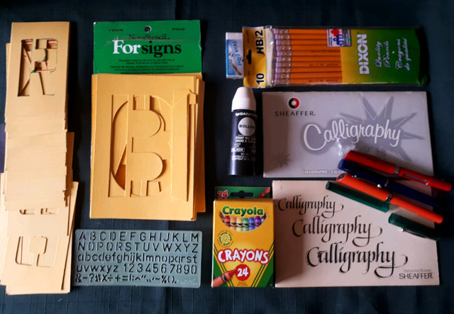 Art supplies,canvas,paper,easel,
School supplies in Hobbies & Crafts in Mississauga / Peel Region - Image 2