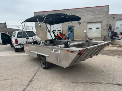 Great boat. It’s a workhorse. 2015 Evinrude e-Tec 40hp. Lots of good add ons. Set up for fishing.
