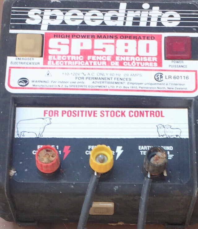 ELECTRIC FENCE AND COMPONENTS ...TOP OF THE LINE UNIT in Equestrian & Livestock Accessories in Peterborough