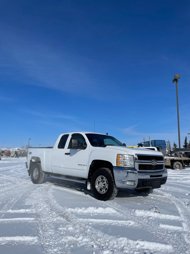 2007 Chevrolet Silverado 2500 Duramax **very clean** in Cars & Trucks in Edmonton