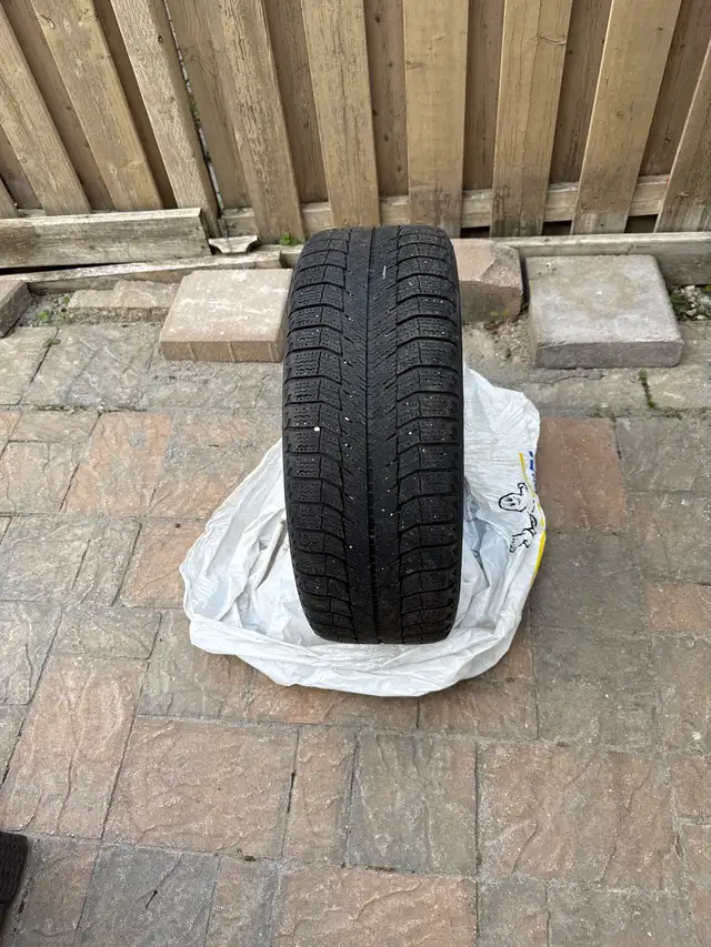 Lexus ES350 Winter Tires 225/50 R17 in Tires & Rims in Mississauga / Peel Region - Image 5