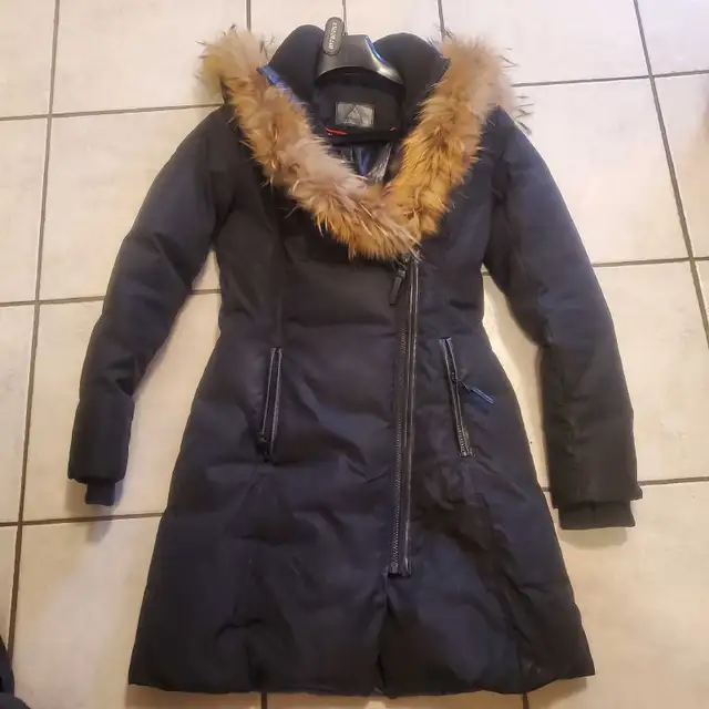 Rudsak Down Parka Ateliernoir Coat Jacket With Fur Hood in Women's - Tops & Outerwear in Markham / York Region - Image 7