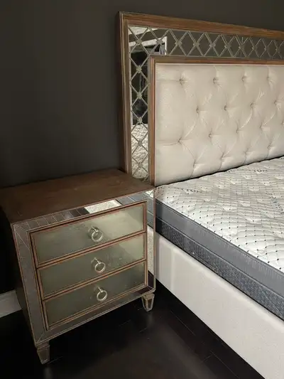 Hooker King Bedroom Set – Upholstered Bed + Nightstand & Chest, View more