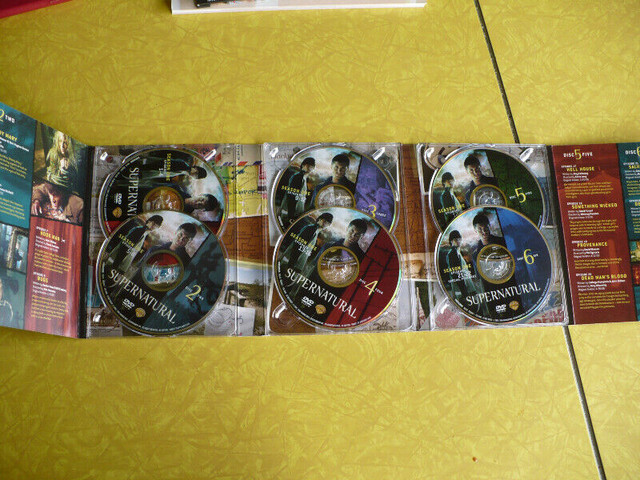 SUPERNATURAL COMPLETE FIRST SAISON ( 6 DVD - 22 EPISODES ) dans CD, DVD et Blu-ray  à Longueuil/Rive Sud