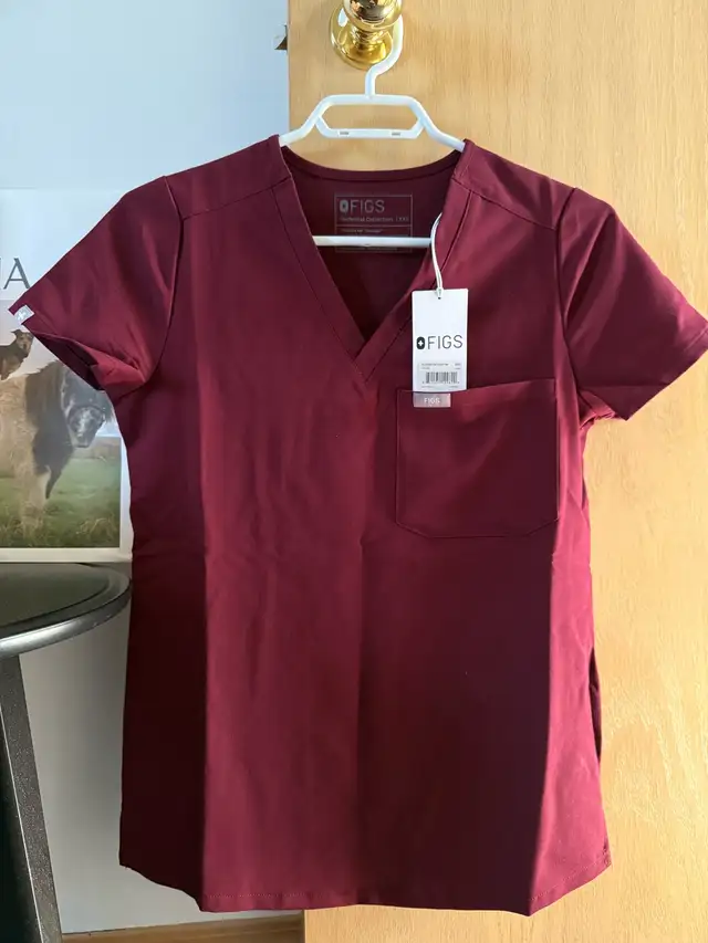Figs Scrubs in Women's - Other in Edmonton - Image 11