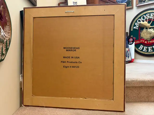 Vintage Moosehead Beer Bar Mirror Mint Condition  in Arts & Collectibles in Calgary - Image 6