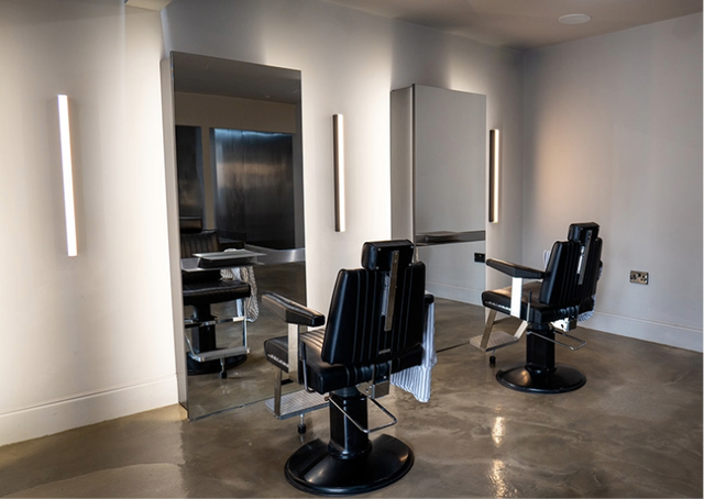 Barbershop looking for Barbers! Rent a chair in Toronto. in Health and Beauty Services in City of Toronto - Image 2