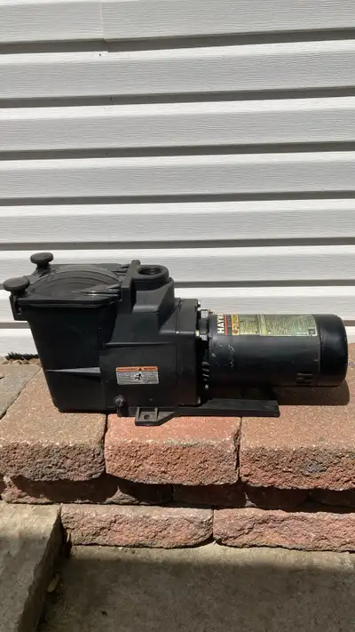 POMPE PISCINE HAYWARD SUPER PUMP 1 HP RECONDITIONNÉE ET GARANT, View more