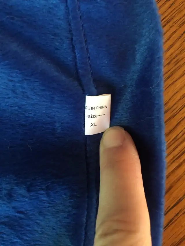 XL inflatable dog cone collar in Accessories in Saskatoon - Image 4