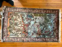 Persian Carpet - 3’x5’ Hand knotted / pictoral / silk