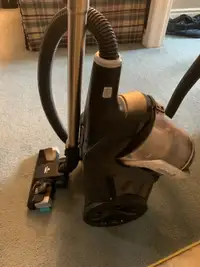 Bissell vacuum 
