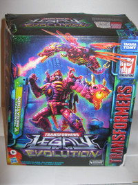 Leader Class Transformers Legacy Evolution Transmetal 2 Megatron
