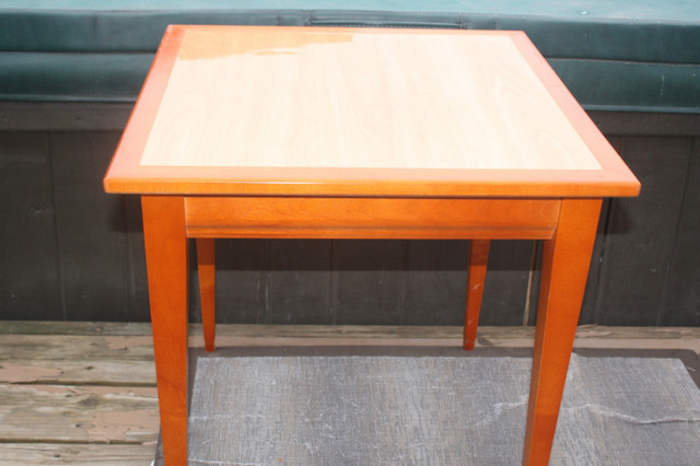 SOLID WOOD END TABLE in Coffee Tables in Vernon