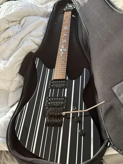 schecter synyster standard, View more