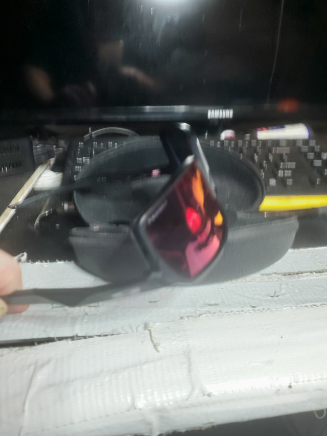 Oakley Prism Sunglasses in Health & Special Needs in Mississauga / Peel Region - Image 3