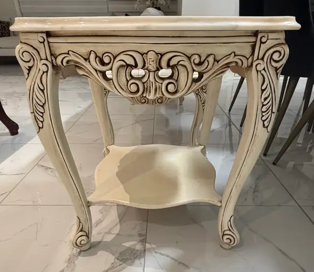 Furniture- table in Coffee Tables in Ottawa - Image 3