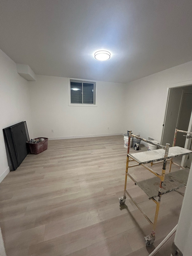 Basement in Long Term Rentals in London - Image 4