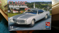 New AMT 1966 Buick Riviera Kit in 1/25 Scale