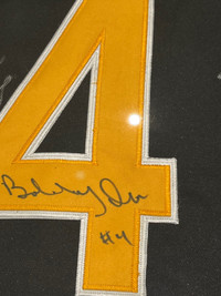 Rare - Boston Bruins Jersey - Signed  